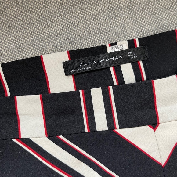 Zara Woman Stripe Mini Skirt - Picture 3 of 3